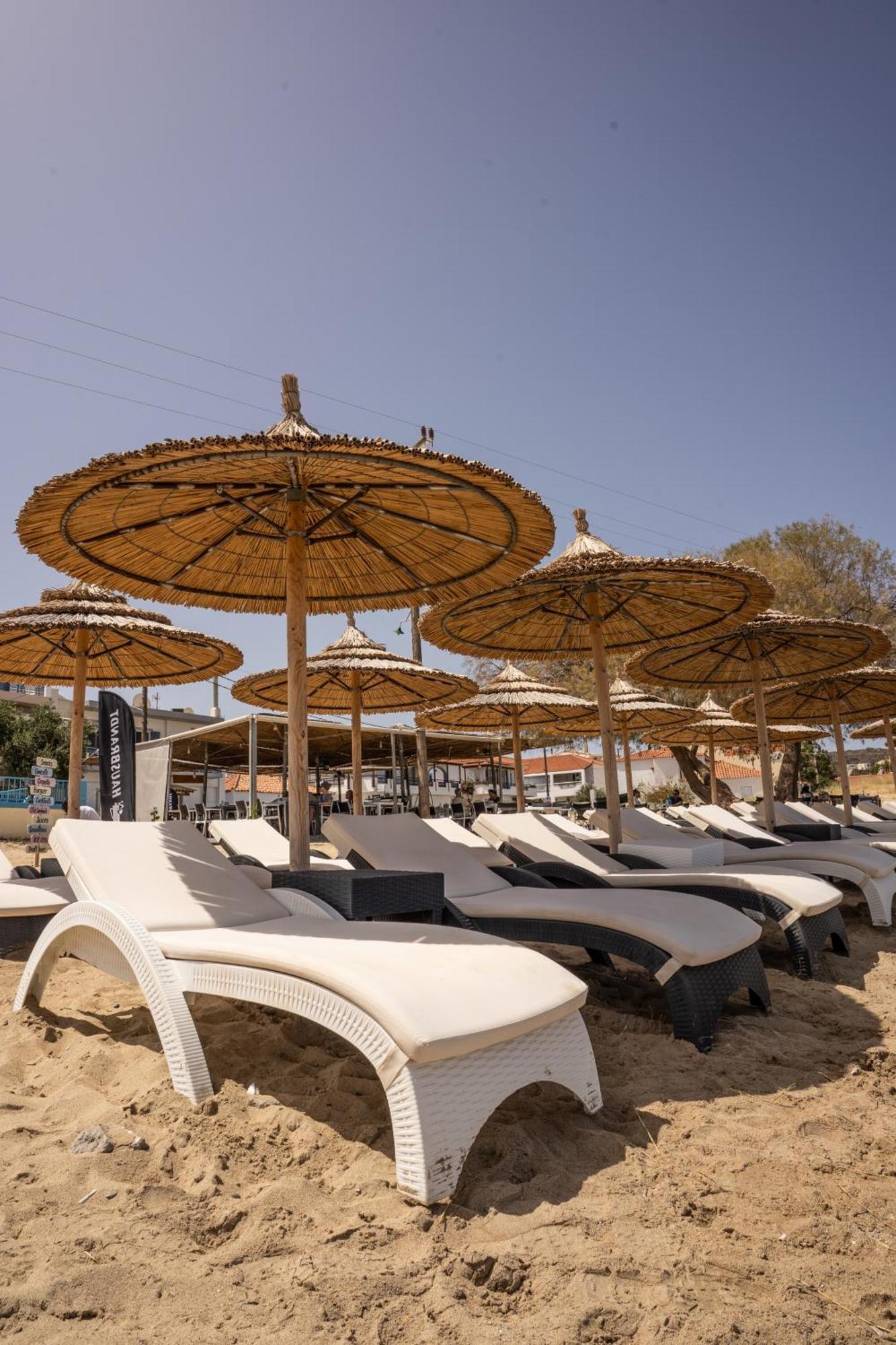Coralli Rooms & Restaurant Елафонисос Екстериор снимка